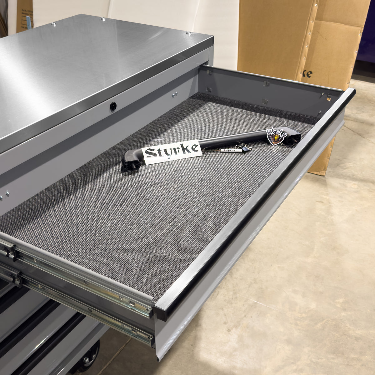 Styrke 72" Tool Chest - Grey/Grey/Black