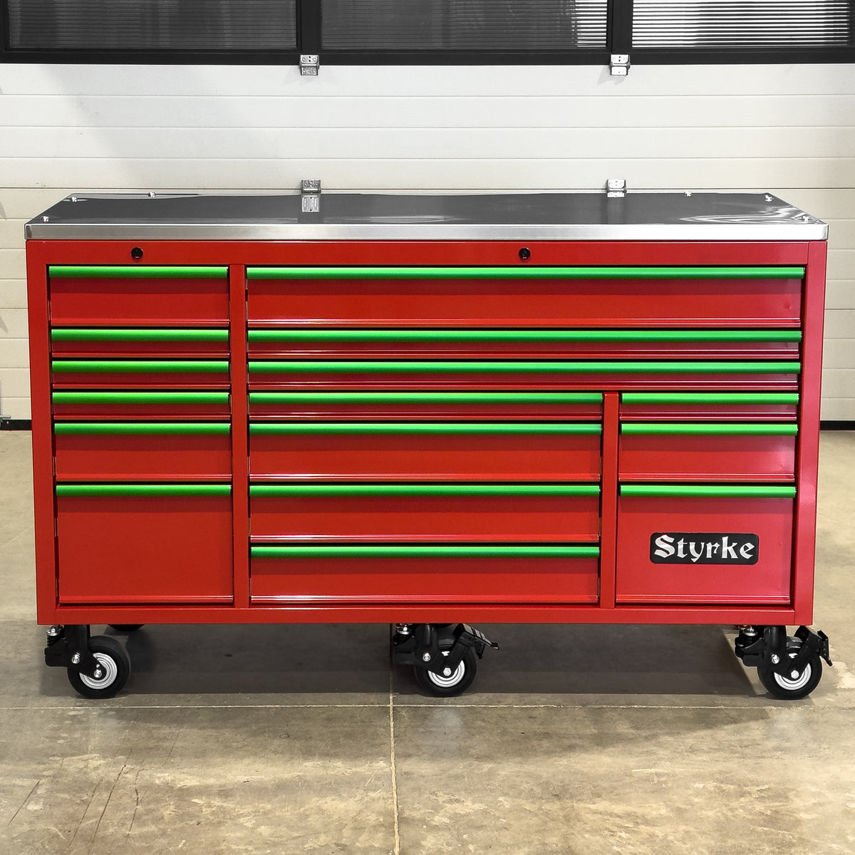 *SCRATCH AND DENT* Styrke 72" Tool Chest - Red/Red/Green