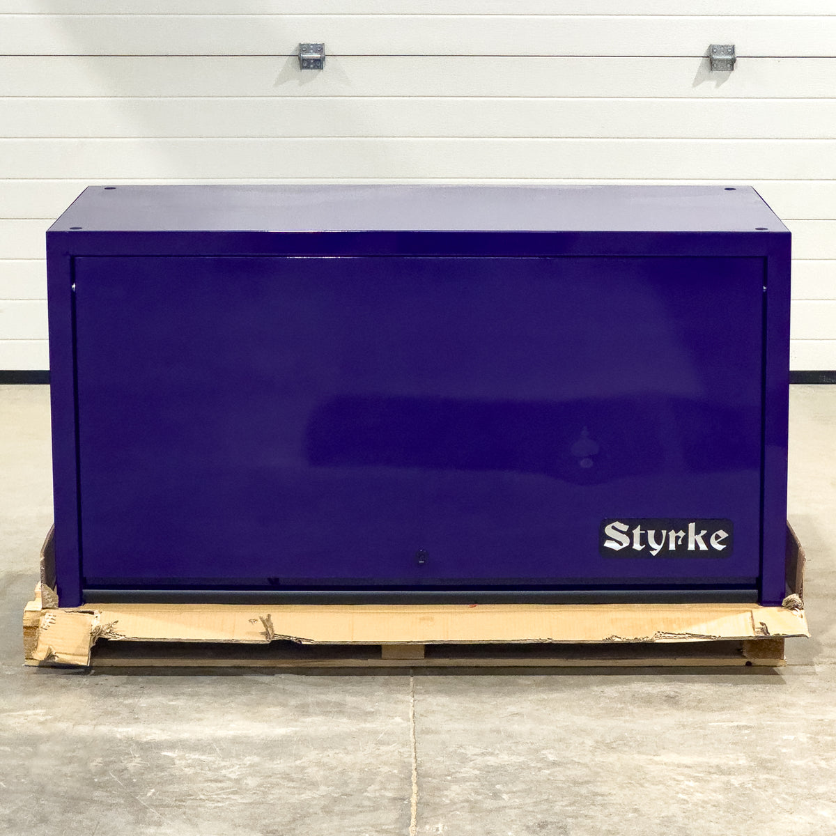 *SCRATCH AND DENT* Styrke 54" Hutch - Purple/Purple/Black