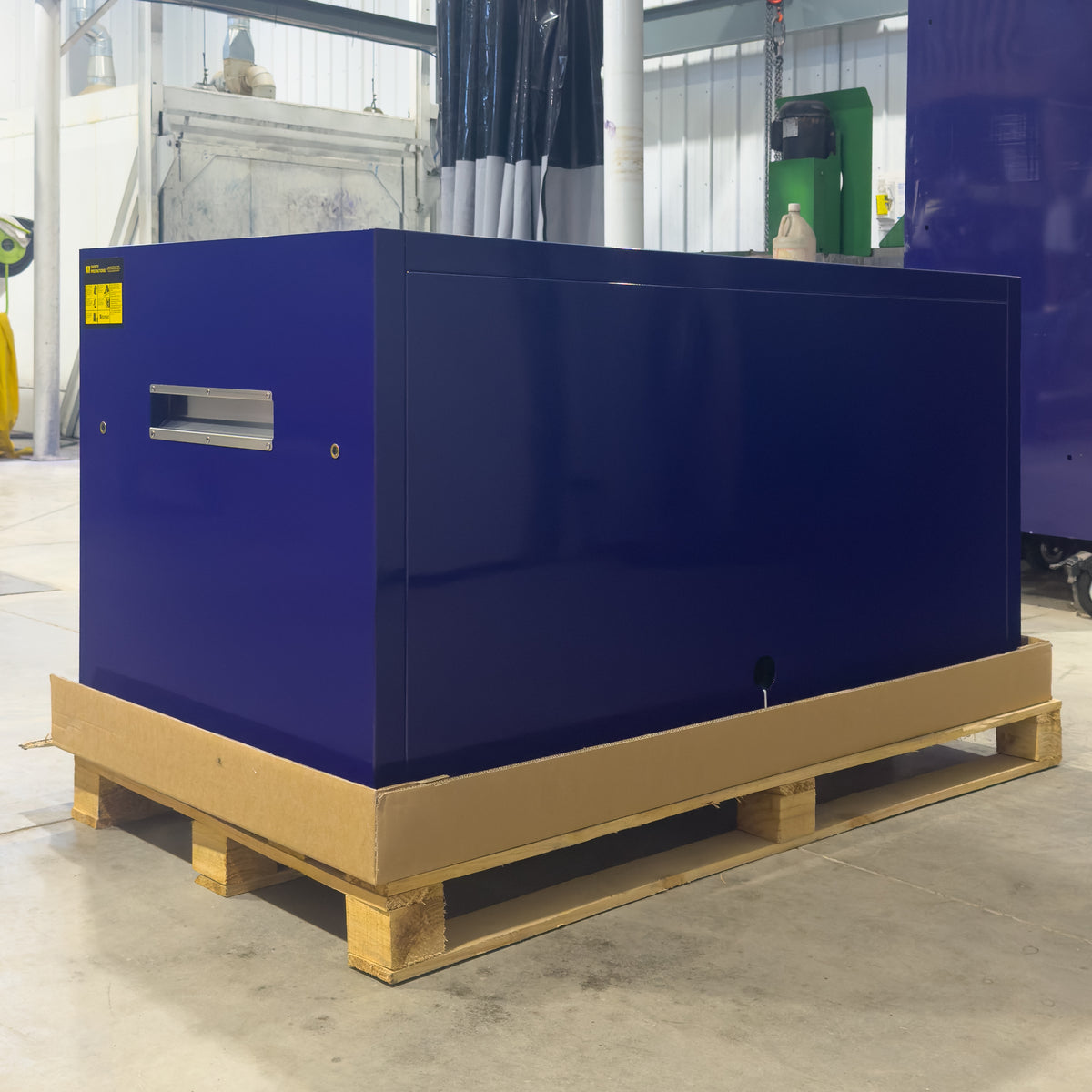 *SCRATCH AND DENT* Styrke 54" Hutch - Purple/Purple/Black