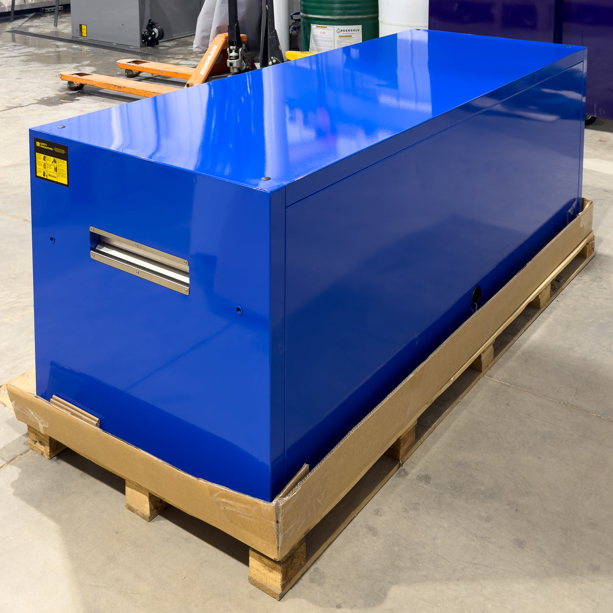 *SCRATCH AND DENT* Styrke 72" Hutch - Blue/Black/Black