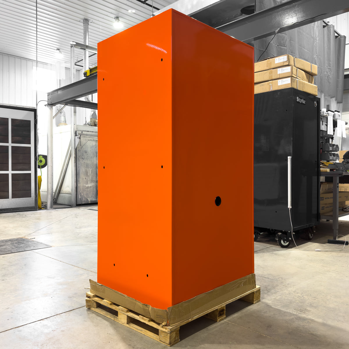 *SCRATCH AND DENT* 32" Locker - Orange/Orange/Black